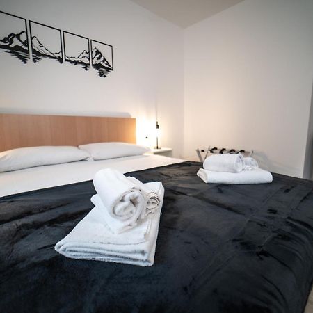Appartement Il Cortiletto à Lecco Extérieur photo